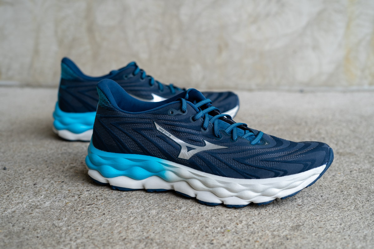 Mizuno Wave Sky 8